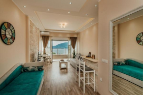 Sunny Side Studio Apartment